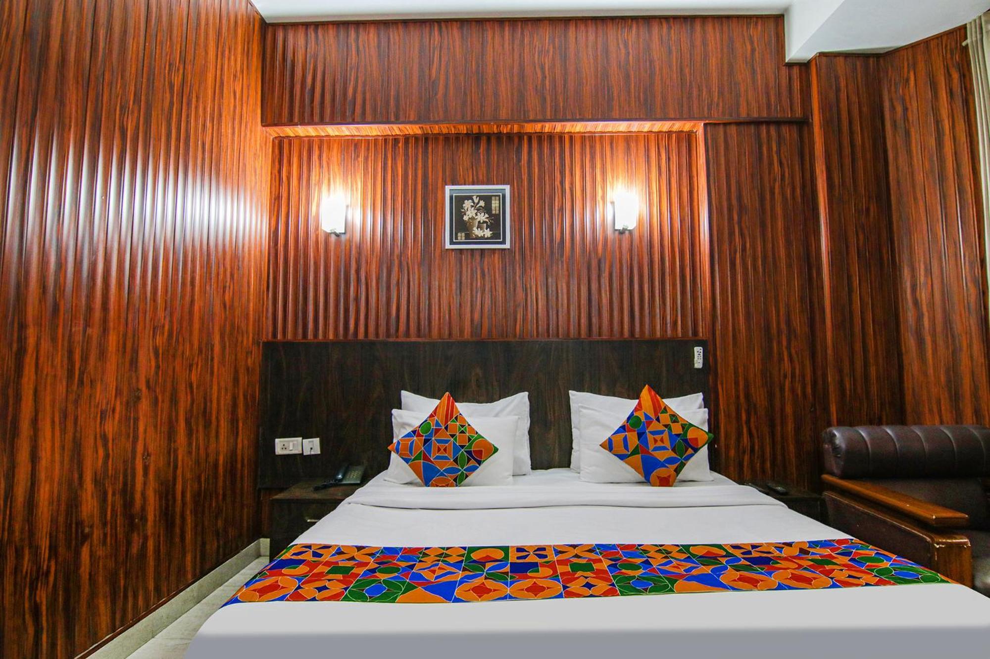 Fabhotel Prime The Rivlet Mg Road Gurgaon Exterior photo